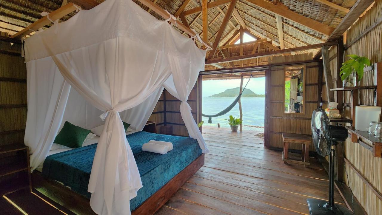 Mansuar Raja Ampat Bungalows Kri 外观 照片