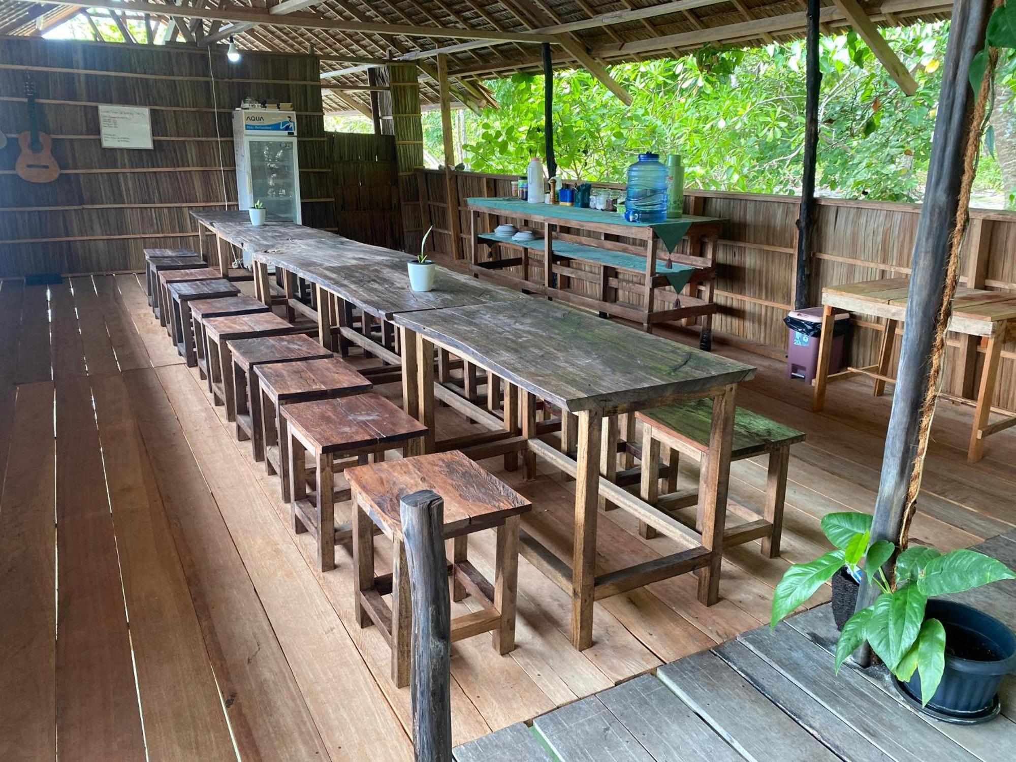 Mansuar Raja Ampat Bungalows Kri 外观 照片